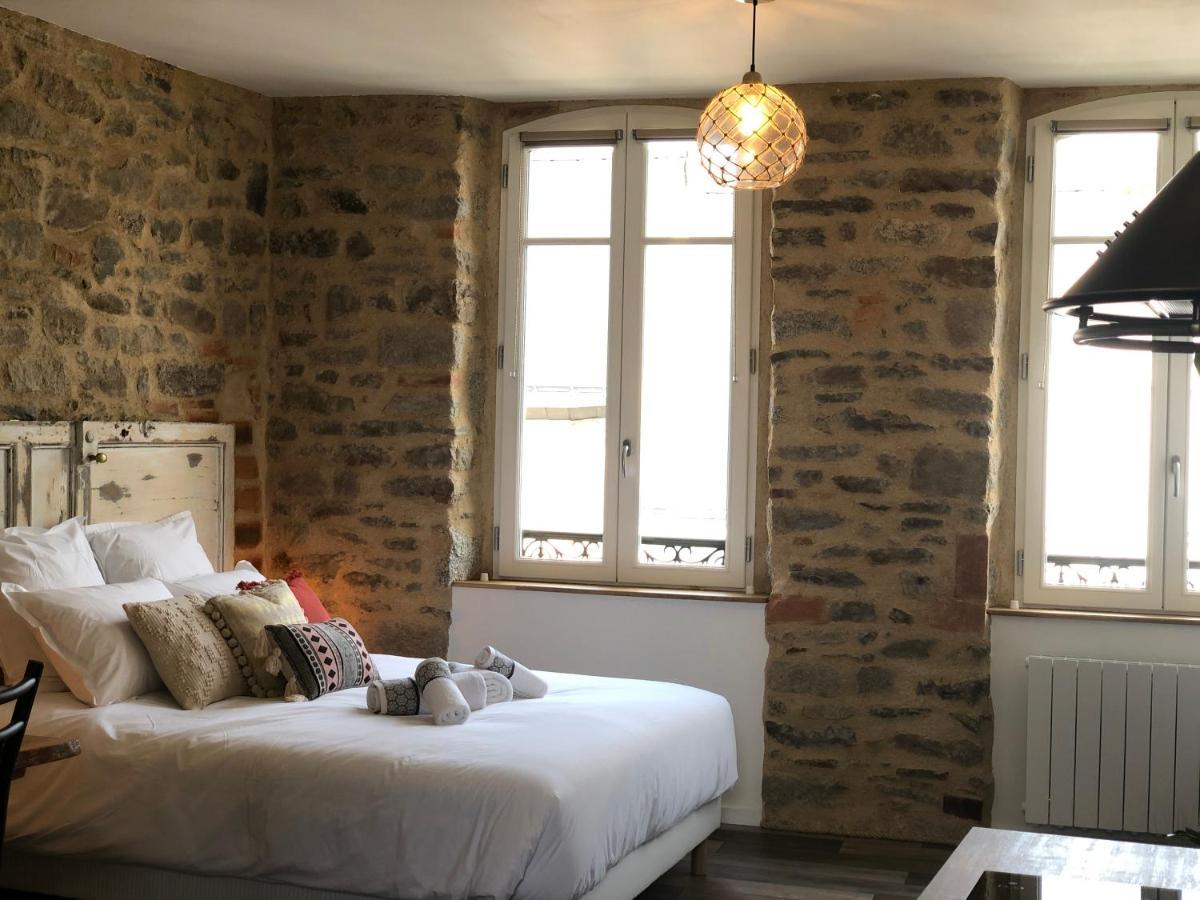 Appartement Centre-Ville Avec Terrasse Rustique فان المظهر الخارجي الصورة
