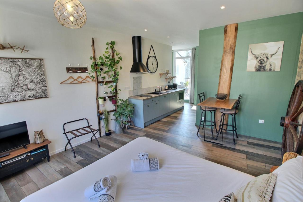 Appartement Centre-Ville Avec Terrasse Rustique فان المظهر الخارجي الصورة